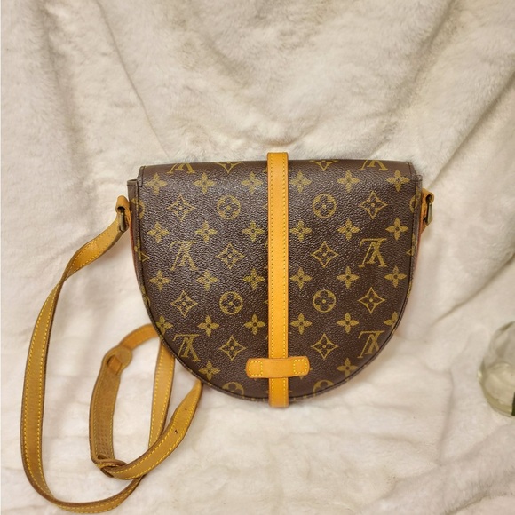 Authentic Louis Vuitton chantilly mm crossbody shoulder bag - Picture 3 of 15